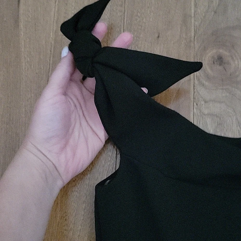 Nookie‎ Cleo Off The Shoulder Jumpsuit Black Tie Strap Small